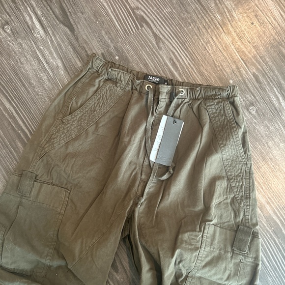 Olive Cargo Pants - Picture 1 of 2
